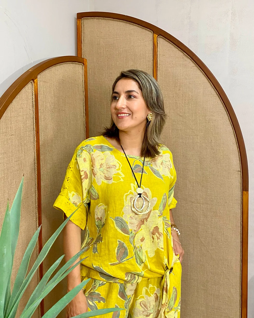 Blusa 100% lino estampado floral