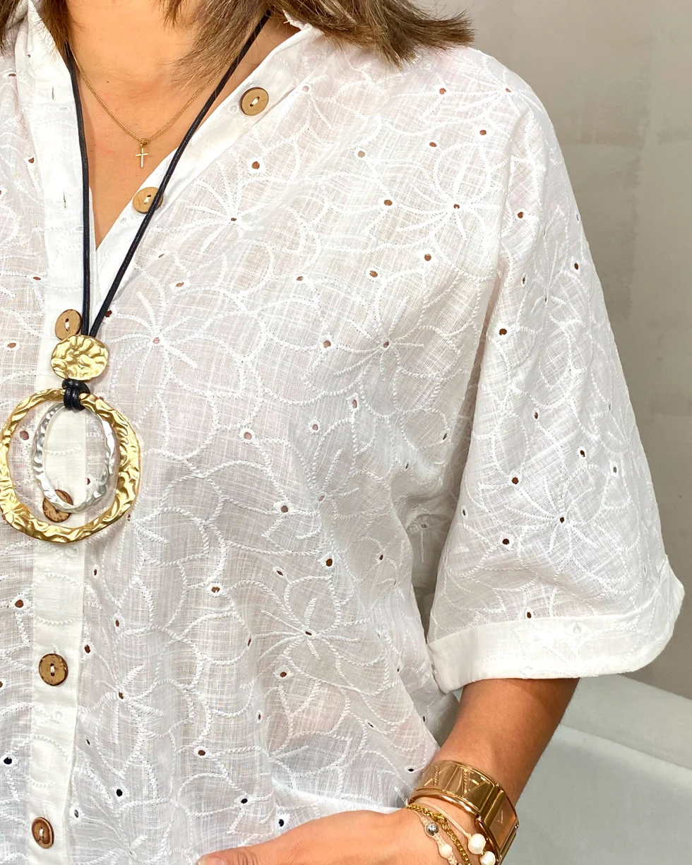 Blusa manga corta con botones frontales - Única, Blanco bordado