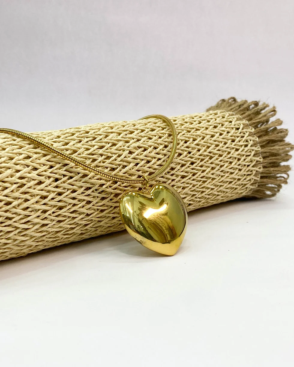 Collar estilo Gargantilla dije Corazón