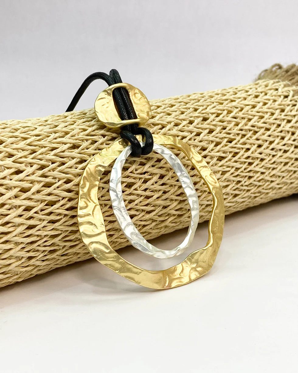 Collar Doble Aro Metálico