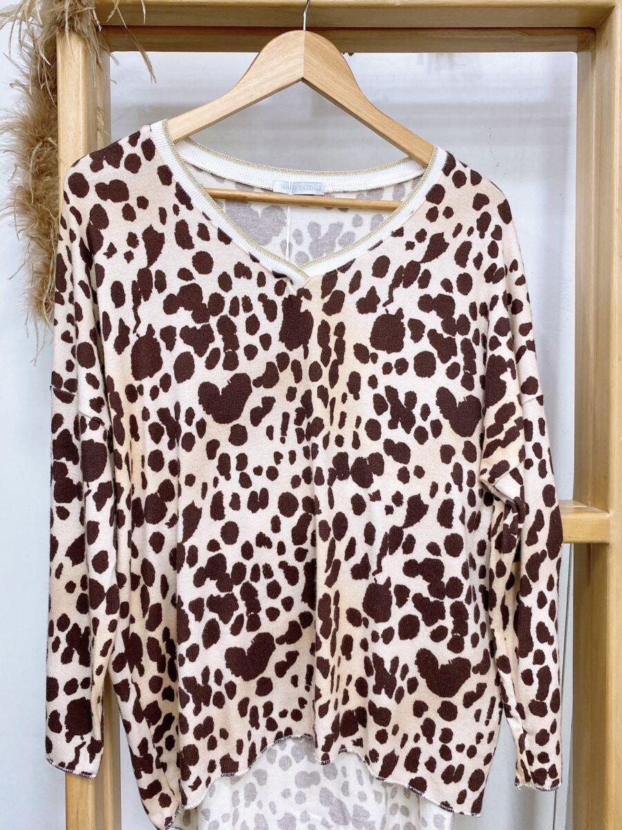 Saquito cuello en V con estampado animal print
