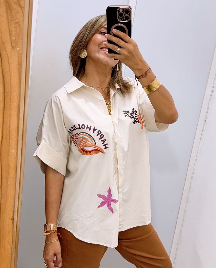 Camisa manga kimona con bordados marinos